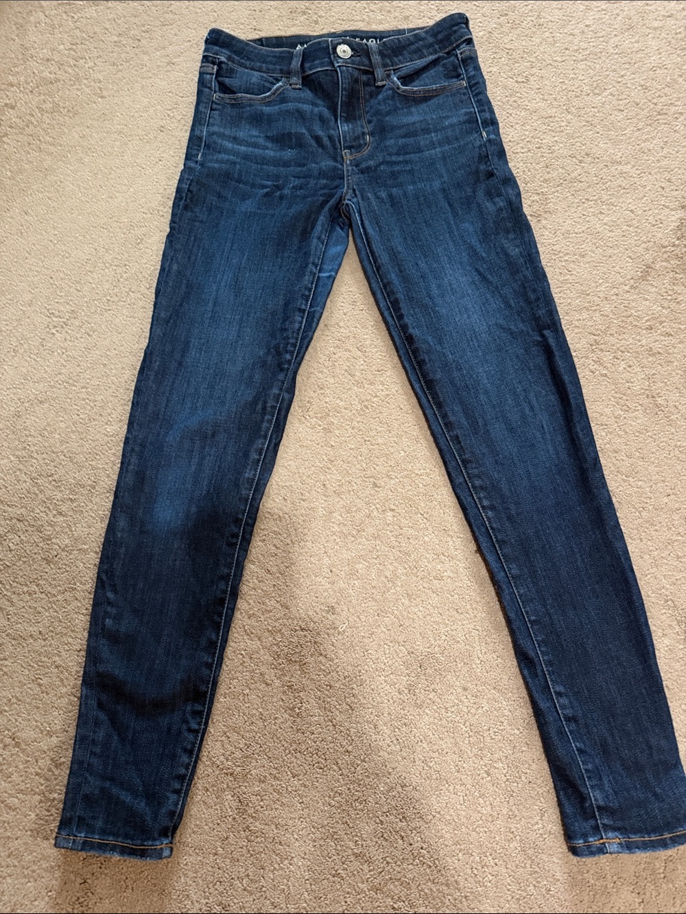American Eagle Outfitters Dark Blue Skinny Jeans size 6